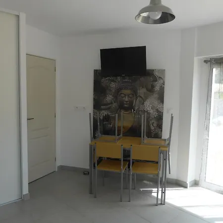 Perula Di Machja 3*